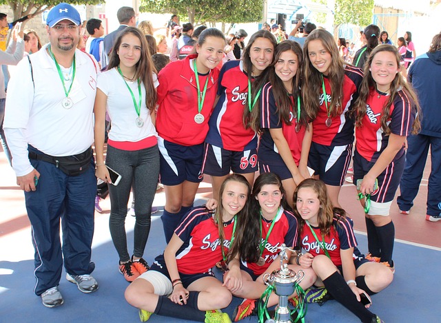 迅速脱颖而 迅速脱颖而